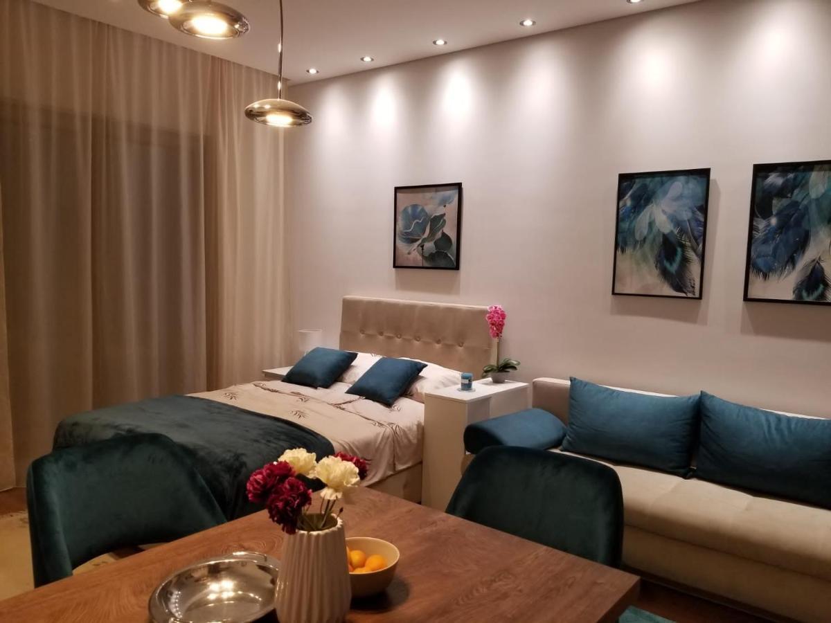 Azura Residence - New Luxury Apartment 贝尔格莱德 外观 照片