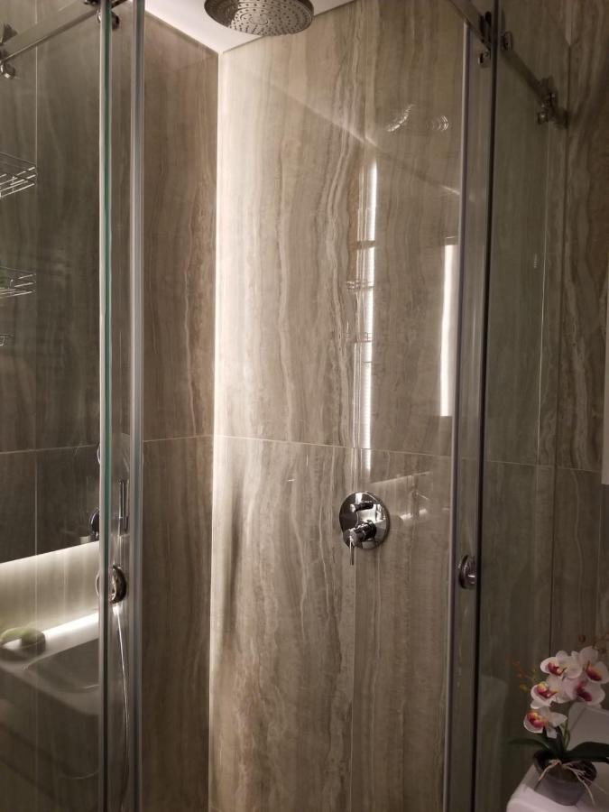 Azura Residence - New Luxury Apartment 贝尔格莱德 外观 照片