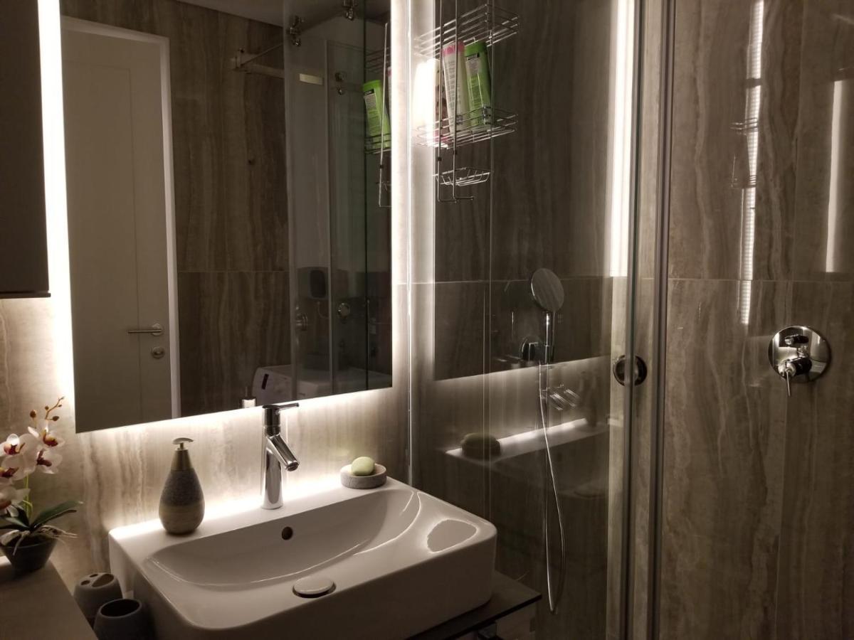 Azura Residence - New Luxury Apartment 贝尔格莱德 外观 照片